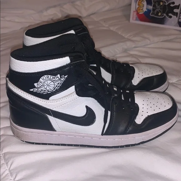 Air Jordan's - Picture 1 of 1